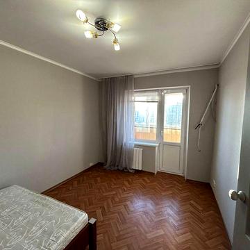 Сдаётся однокомнатная квартира ул.Лукьяновская7