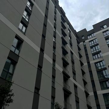 Виноградна вул., 2а