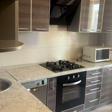 Сдам двухкімнатну квартиру ( власник)