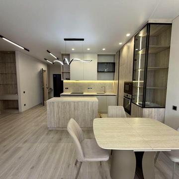 Сдается новая 3- комнатная квартира жк Родос. Аркадия