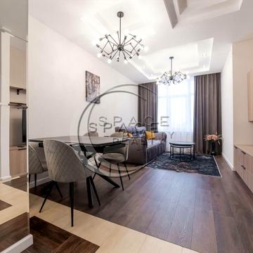 Андрія Верхогляда вул. (Михайла Драгомирова), 16