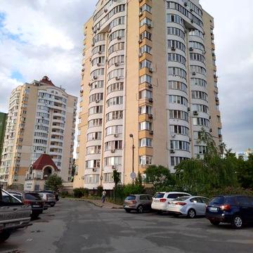 Вільна однокімнатна В.Івасюка 43В,метро  Мінська 10хв