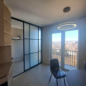 Перша здача в оренду 1но кім квартира Центр