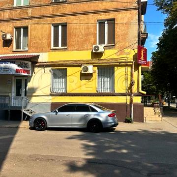 Петра Калнишевського вул. (Харитонова), 11