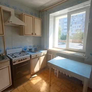 Буковинська вул., 4