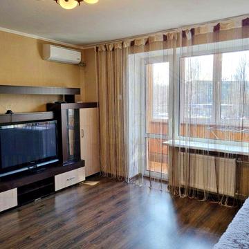 1 кімнатна квартира 36 м2 3/9 з ремонтом та меблями по вул. Мазепи-KI