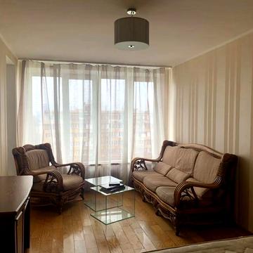 Оренда 1 кім  Русанівка вул Ентузіастів 9