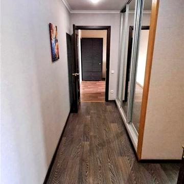 Аренда 2-х комн. квартиры на Победе-6 , 6/9, 60 кв.м. хозяин