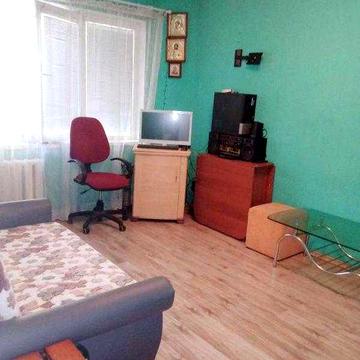 Продам світлу 1-кімнатну квартиру на Черемушках Гайдара / Інглезі