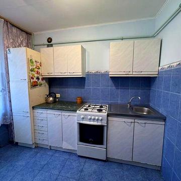 Оренда 2 км квартири в спальному районі міста