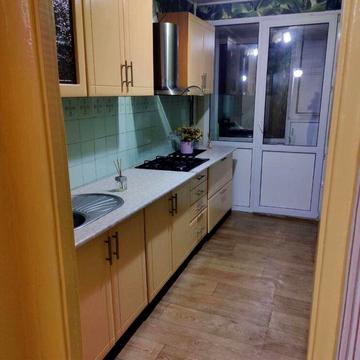 Оренда 1-к квартири вул. Озерна 7