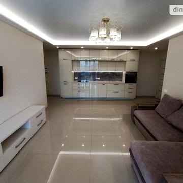 Довгострокова оренда 2к Квартира Грушевського Михайла вулиця