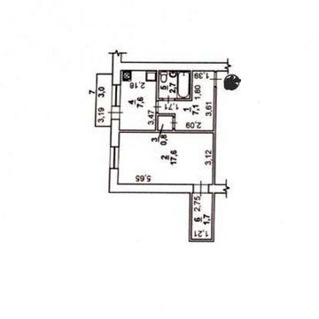 Продаю 1 кім кв Намив 10/10, техетаж, цегла 18/18/8, балкон, лоджия