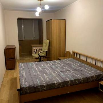 Сдам хорошую 3к ул. Королева/ак. Глушко/ТЦ Панорама!