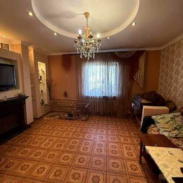 Продаж 3к Дім Новоросійська вулиця