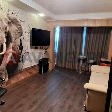 Продається 2-кімн. квартира на вул. Татарська, 6, м. Лукянівська