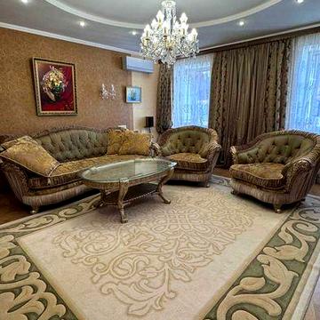 Здам, 2х-рівневу Квартиру 170м2, в Центрі, Власник, Вільна, (Інвертор)