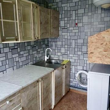 Продаж 2-кімнатну квартиру р-н Критий ринок та Дендропарку).