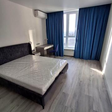 Академіка Заболотного вул., 15-Б