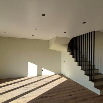 Таун таунхаус з ремонтом газоном будинок  дуплекс