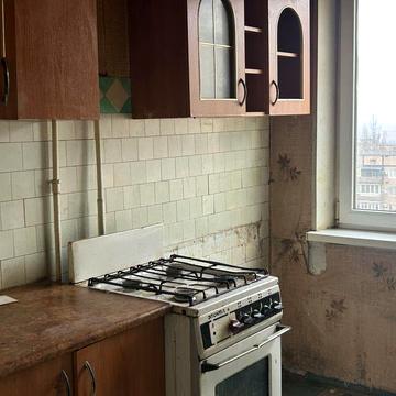 АРТЕМ, 2кім.кв. В.Великого33, Район те що треба, можна 7500+розстрочка