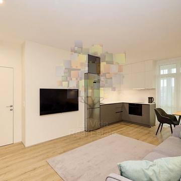 Митрополита Василя Липківського вул. (Урицького), 37-Б