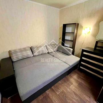 Оренда 1к квартири студії на Соцмісті