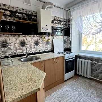 Довгострокова оренда 1-кімнатної квартири (центр)