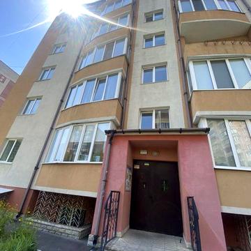 Оренда 1-0 кімнатна в новобудові!