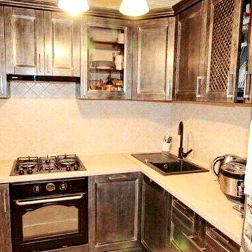 продається 2к квартира по вул. Виговського