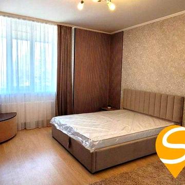 1-кімн. 49 м² ЖК «Статус Град» 5 хв м. Осокорки Будинок з генератором