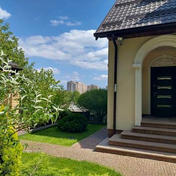 Київ, Будинок 350 м.кв., Голосіївський парк, 8 соток