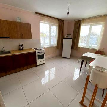 Будинок з великою ділянкою в с.Микуличі,вул.Героїв України