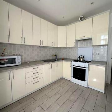 Здам 1 к ЖК Версаль