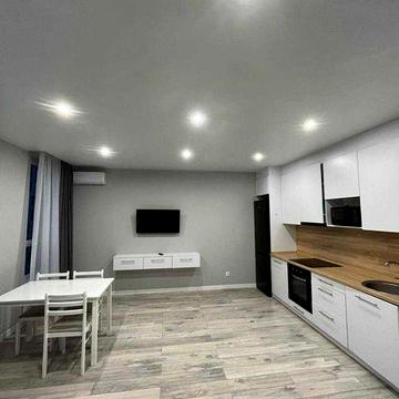 Оренда 2-кім (дві спальні) з ТЕРАСОЮ в ЖК Комфорт Таун, Соборности, 17