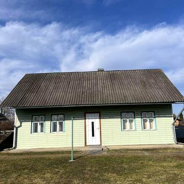 Продається приватний будинок , господарство в с. Шипинці
