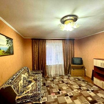 Оренда. Затишна двокімнатна квартира. Косметичний ремонт. р-н ГПЗ