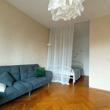 Михайла Омеляновича-Павленка вул. (Суворова), 7