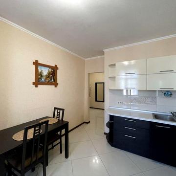 Оренда 1к вул. А. Ахматовоі 32/18, 11 поверх. Генератор