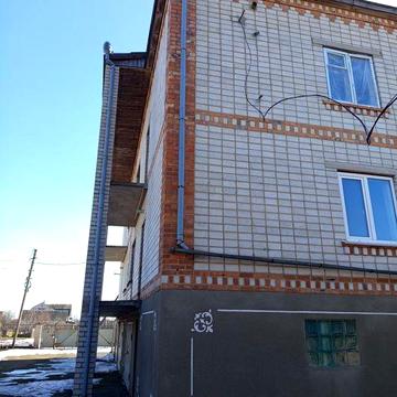 Продається 2х поверховий будинок в найближчому передмісті