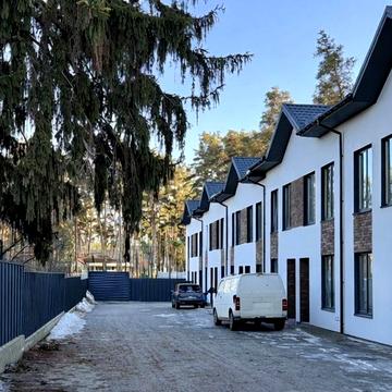 Таунхаус в центральній локаціі м. Ірпінь з чудовим видом