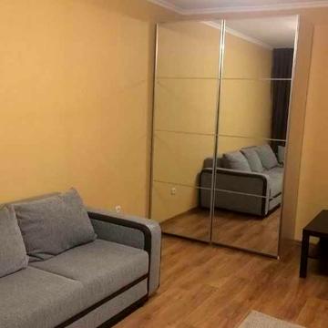 Квартира в оренду на Академіка Гнатюка (Галицький район)