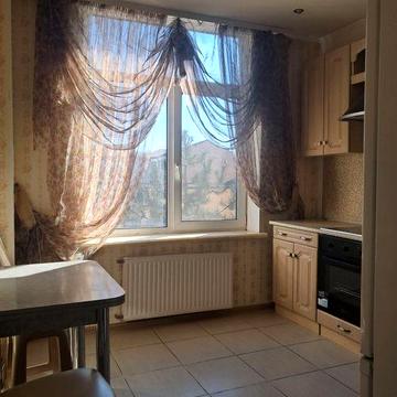 Сдам 2х ком кв  жк Люксембург