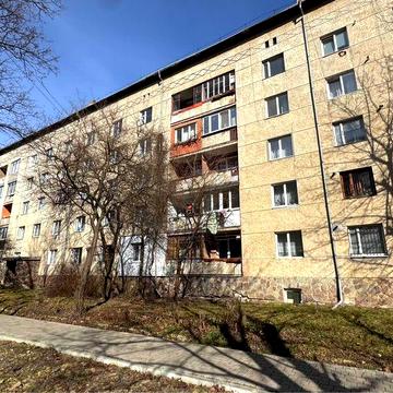 ПРОДАЄТЬСЯ 3-х кімнатна квартира