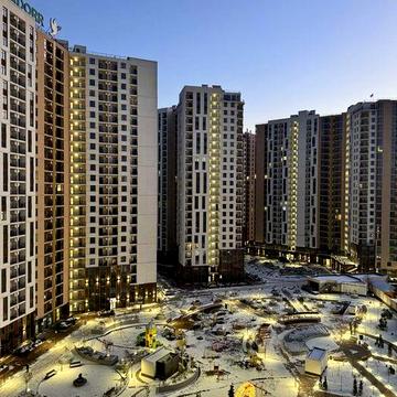 1-комнатная квартира, Краснова, окна выходят на ипподром и море.