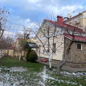 Продам затишний дім