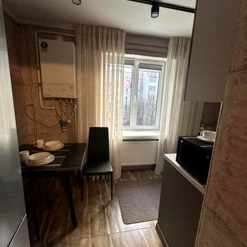 Однокімнатна в довгострокову оренду