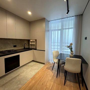 Топ ціна!Однокімнатна квартира з дизайнерстким ремонтом!