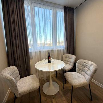 1кк , 41м2, новий ремонт, поруч все, рзглядаємо держ програми