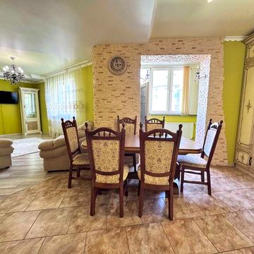 Оренда 3-к кв Пасічна , Навпроти ОКЛікарні Федьковича. Вільна.Ключі